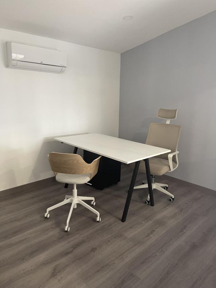 BUREAU PRIVÉ / 1H00